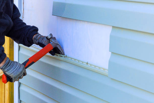 Trusted Storm Damage Siding Repair service in Cumberland, IN - Creative Siding